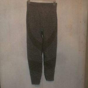 Pink Victoria secret seamless leggings gray size m